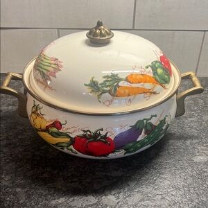Farmers Market Vegetable Design Enamel Casserole Pot with Lid. Brass handles